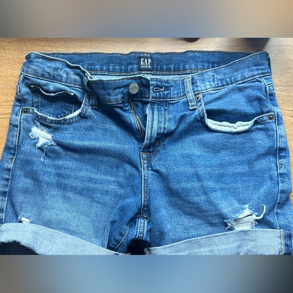 Never worn before. Tried them on and didnt fit how I wanted them to